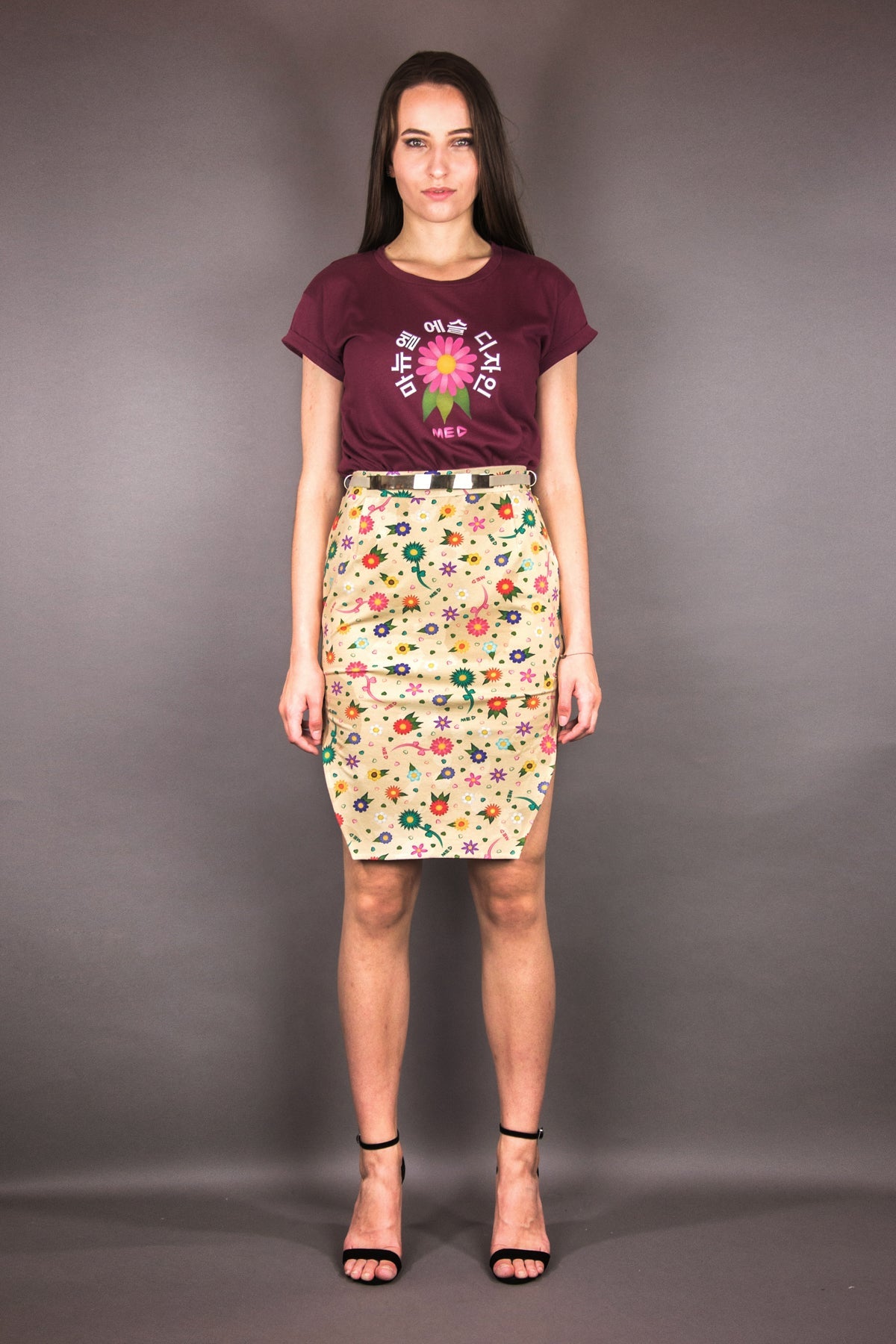 Bleistift - Rock aus Jersey mit Schlitz "FLOWERS" - Manuel Essl Design