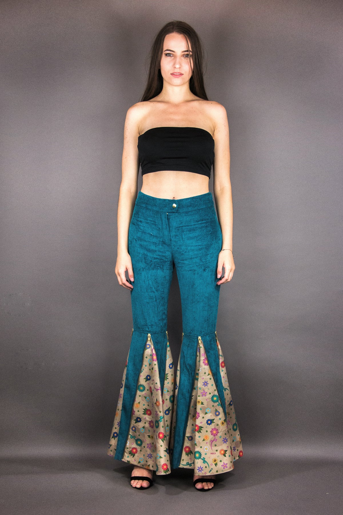 Hose aus Cord mit Zipps und Godets "FLOWERS" - ONE SIZE