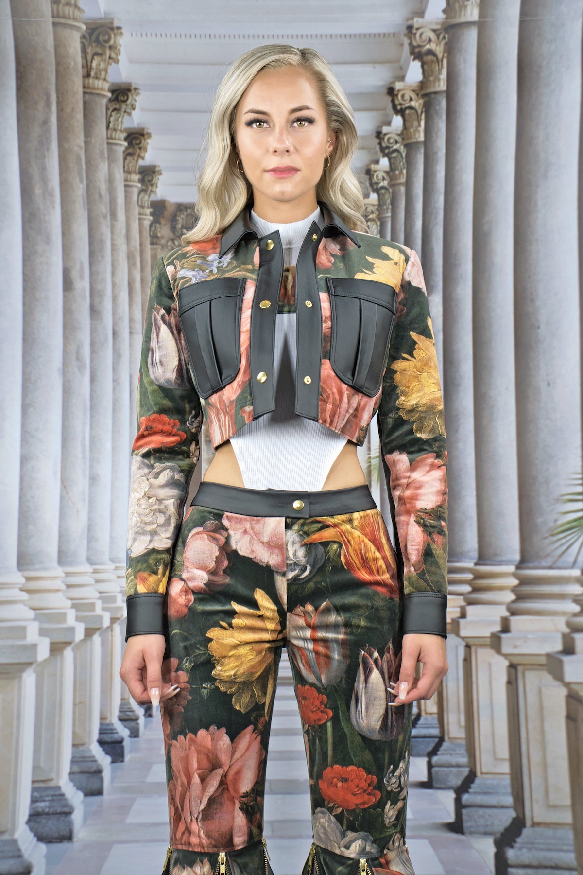 Hose aus Samt mit Zipps und Godets "FLORAL" - ONE SIZE