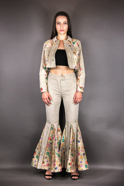 Hose aus Cord mit Zipps und Godets "FLOWERS" - beige - Manuel Essl Design